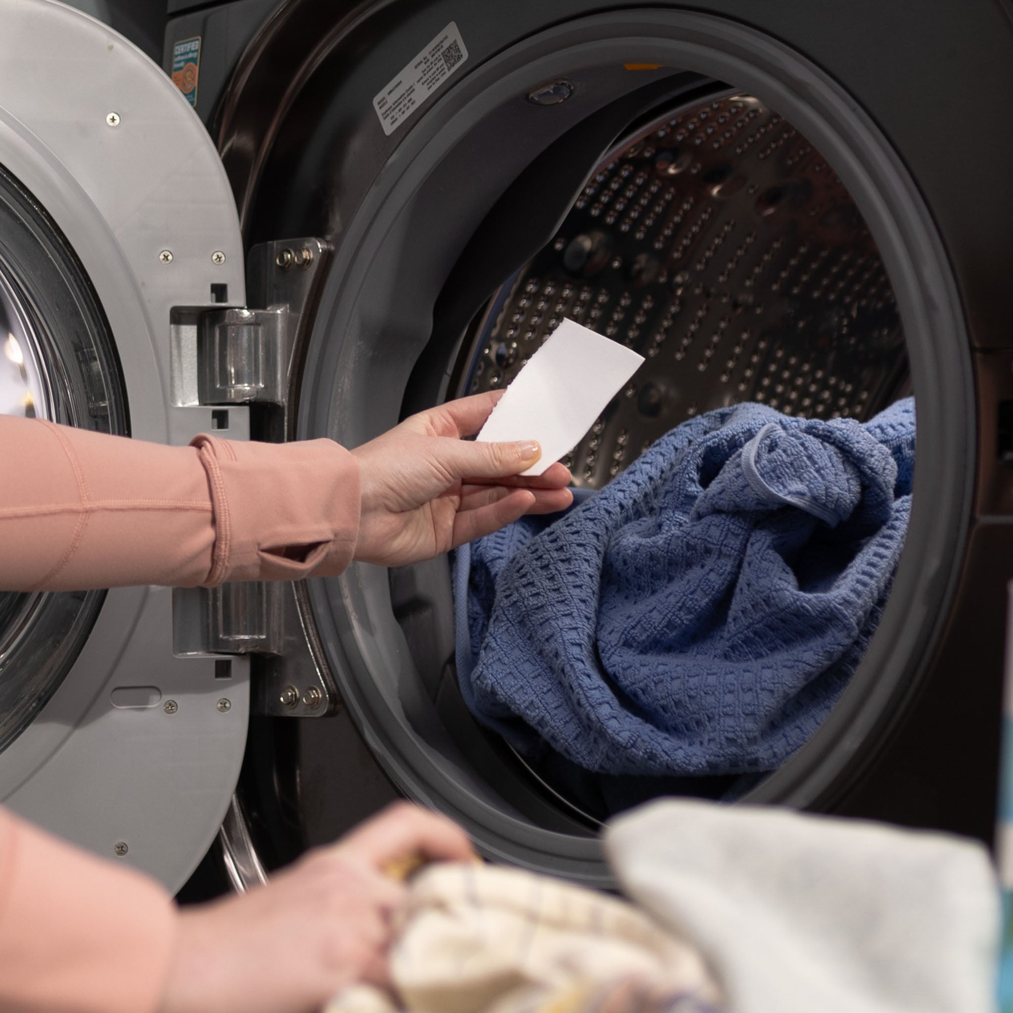 Platinum Laundry Detergent - Image 9